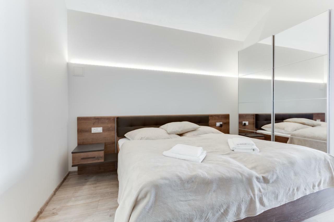 New Moderated Školská Apartment Praga Exterior foto